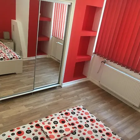 Apartment Red Flat Bukarest