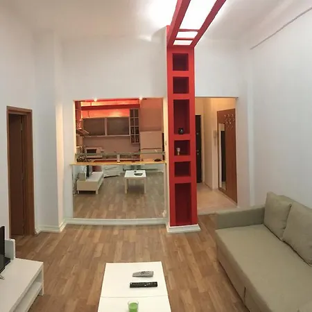 Red Flat Apartment *